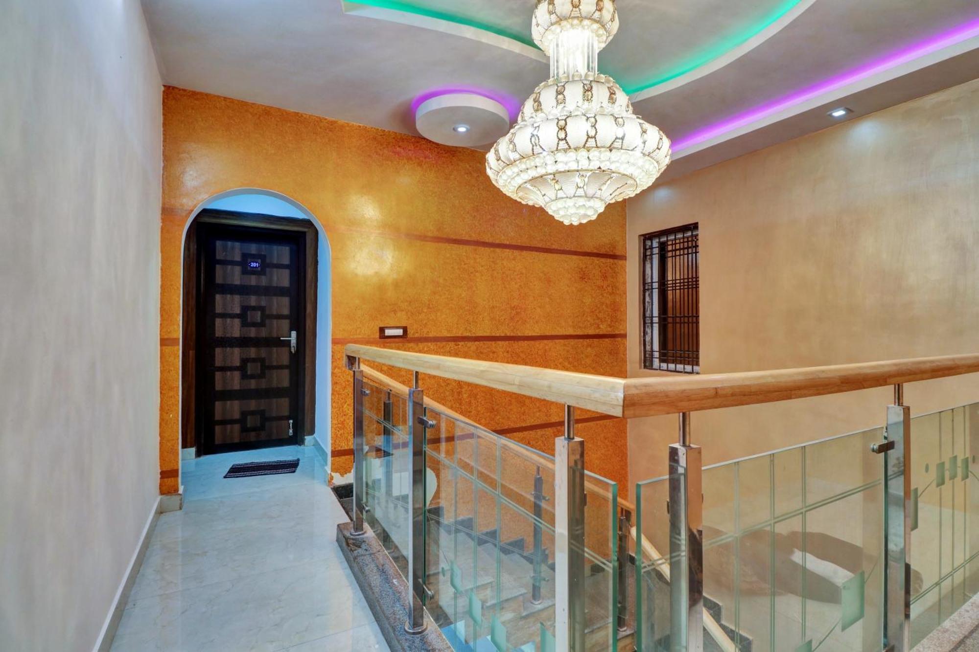 Hotel O Seshadri Homestay Τιρουπάτι Εξωτερικό φωτογραφία